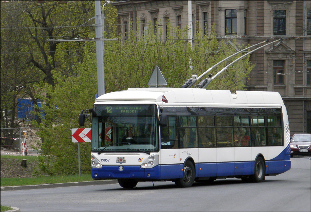 Škoda 24Tr Irisbus #19857