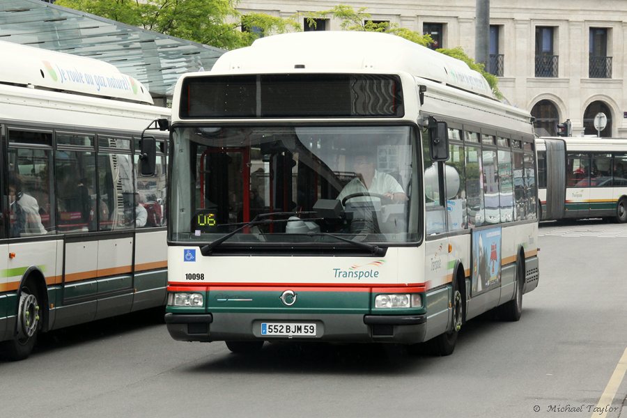 Irisbus Agora S GNV #10098
