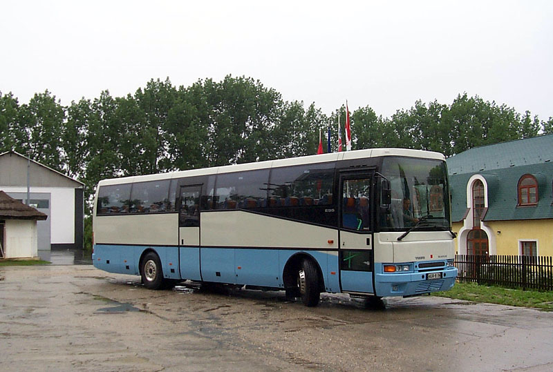 Volvo B10M-60 / Ikarus E95 #AUR-818